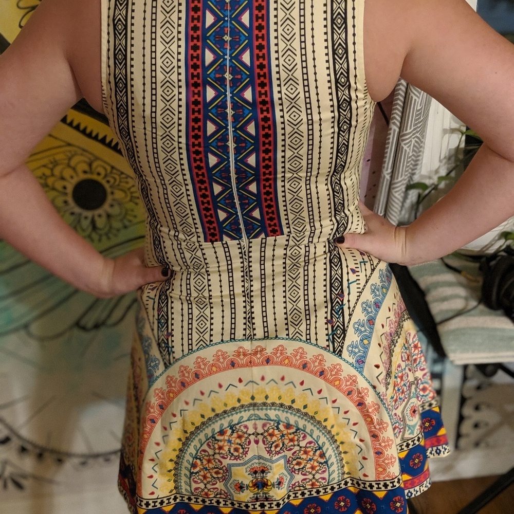 Dress - Picture 2 of 3